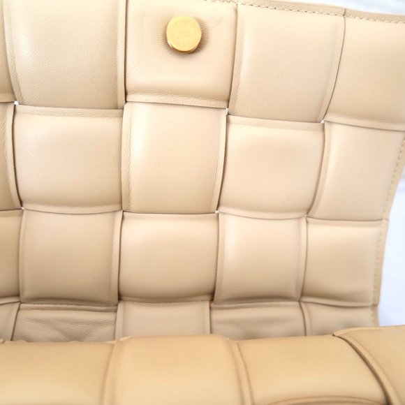 BRAND NEW NEVER USED BOTTEGA VENETA CHAIN CASSETTE BAG - BEIGE - Picture 9 of 16